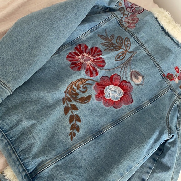 Denim jacket - Picture 5 of 5